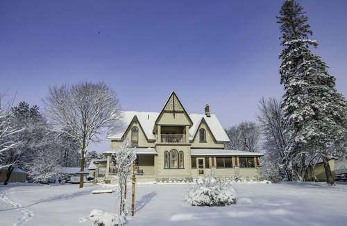Coboconk Cottage | Cottage #2 Des Groseilliers - Balsam Lake
