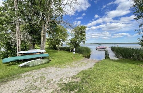 Campbellford Cabin | Cottage #5 - Catch More Resort