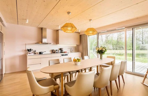 Bailly-Romainvilliers House | Cottage 6 Rooms 10 People VIP