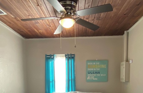 Auburndale Cottage | Cottage Apartment near Legoland/Peppa Pig