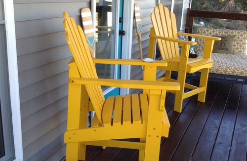 Estillfork Cottage | Cottage by the creek, beautiful Mountain View, perfect getaway!