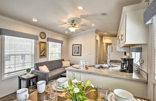 Pleasant Mount House | Cottage Complex 8 Bedroom At Equestrian House