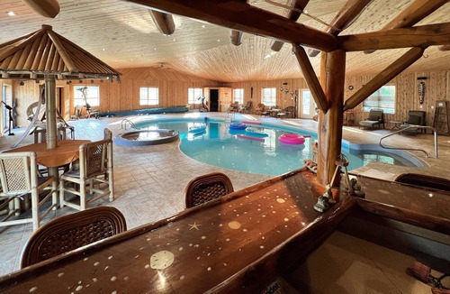 Marmora Cottage | Cottage Getaway with Indoor Pool