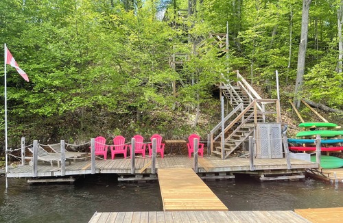 Frontenac Cottage | Cottage on Bobs Lake
