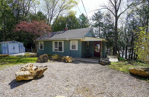 South Bruce Peninsula Cottage | Cottage On The Lake