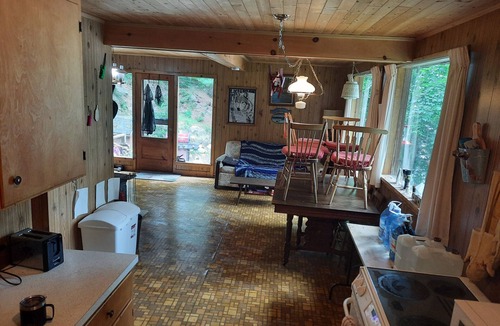 Unorganized Centre Parry Sound House | Cottage with 40' Dock! Beautiful lake with excellent fishing.