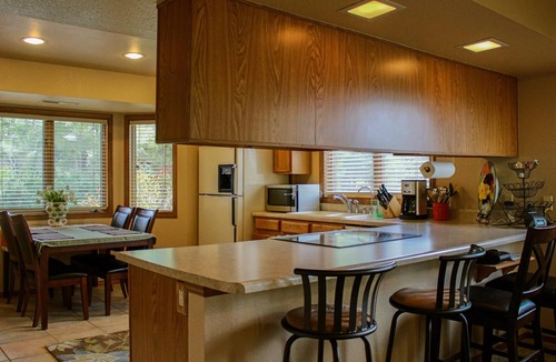 Flagstaff House | Country Club Townhome no stairs inside the home. Next to the forest Urban Trail.