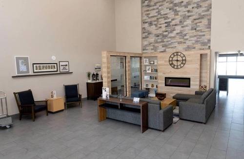Harrisburg Hotel | Country Inn & Suites by Radisson, Harrisburg - Hershey West, PA