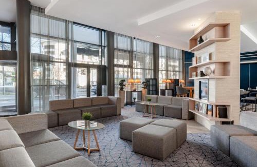Petit-Colombes Hotel | Courtyard by Marriott Paris La Defense West - Colombes