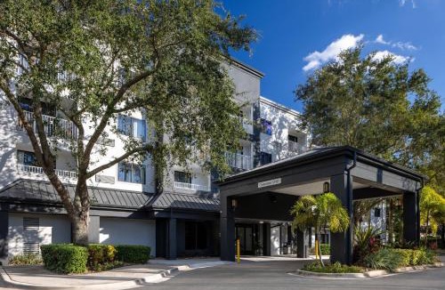 Fairvilla Hotel | Courtyard Orlando Altamonte Springs Maitland