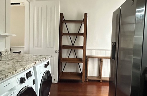 Bywater Apartment | Cozy 1-bedroom apartment in adorable New Orleana with AC