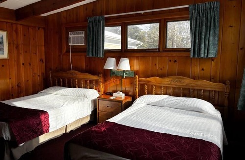Hamilton Hotel | Cozy 1-bedroom hotel room in superb Hamilton - #328 Susquehanna
