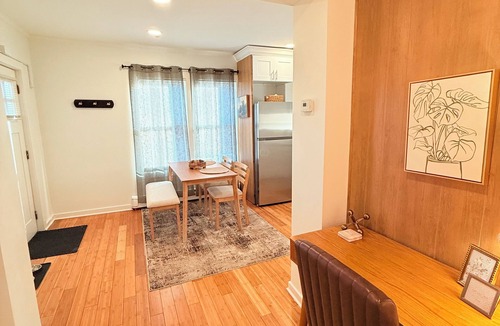 Hempstead House | Cozy 1-bedroom house in beautiful Hempstead with AC