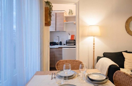 Montmartre Apartment | Cozy 1BR Montmartre 4 ppl