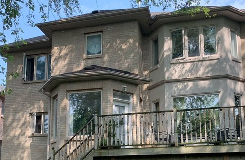 Willowdale House | Cozy 2 Bed suite in central North York (close to Subway)