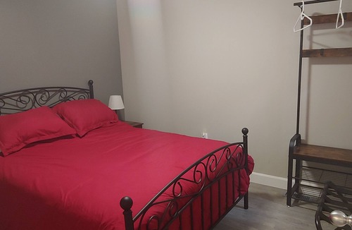 West Grey Resort | Cozy 2 bedroom river view suite with licensed restaurant on site
