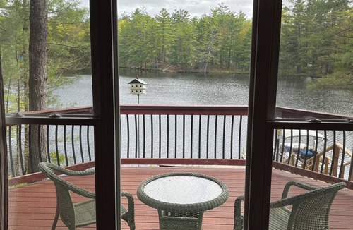 Georgian Bay Cabin | Cozy 3 Bedroom Cottage on the Trent Severn Waterway
