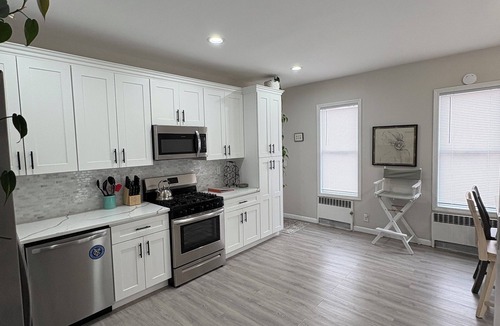 Long Beach House | Cozy 3 bedroom home by the beach with designated work space
