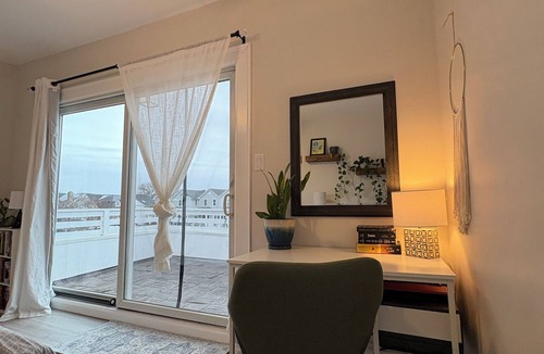 Long Beach House | Cozy 3 bedroom home by the beach with designated work space