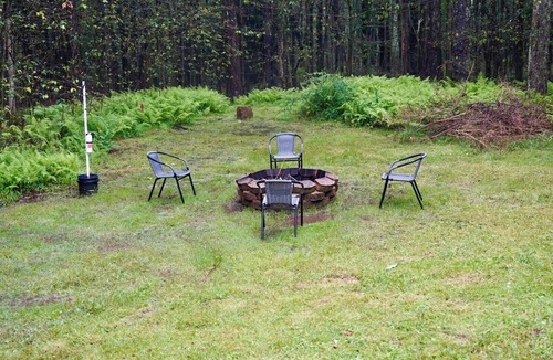 Tunkhannock Township House | Cozy 3-bedroom house in secluded area of Pocono Lake!