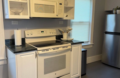 Mahopac Apartment | Cozy 3BR Getaway Near Lake Mahopac 1 Hr to NYC