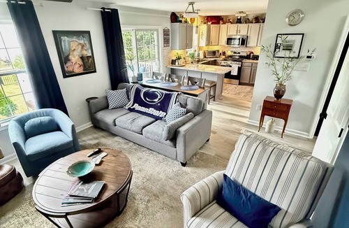 State College House | Cozy 4 Bedroom 3 Bath, 3 miles from PSU campus/downtown in quiet neighborhood