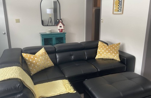 Kincardine House | Cozy and conveniently located 3 bedroom home w/ large private yard