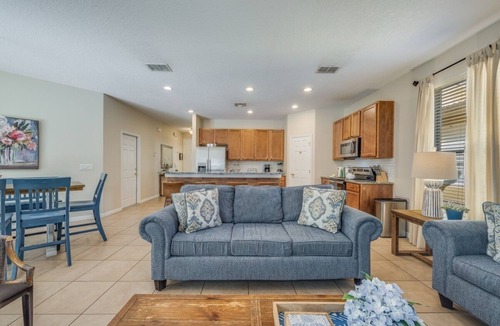 Bellavida Villa | Cozy and Near Disney Home In Bella Vida 4 Bedrooms