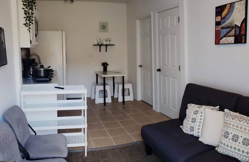 Orlando Apartment | Cozy Apartment in S Orlando, approx. 20 minutes away from Disney and Universal.