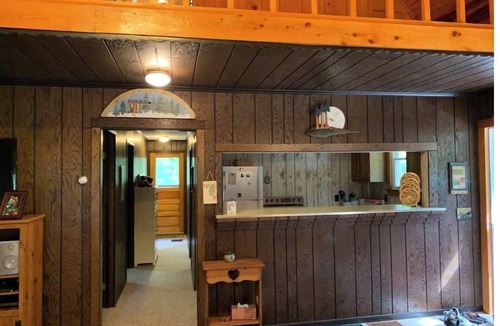Leeper Cabin | Cozy cabin in serene Cook Forest, close to all!