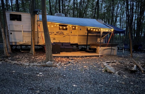 Town of Reading RV Rental | Cozy Camper w/private hot tub. Close to Watkins Glen The Springdale unit 4