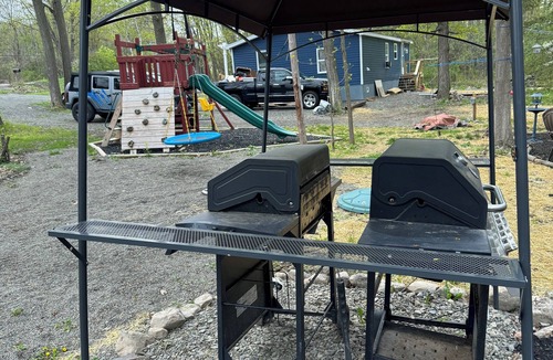 Town of Reading RV Rental | Cozy Camper w/private hot tub. Close to Watkins Glen The Springdale unit 4