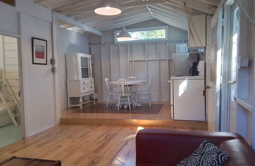 Sauble Beach Cottage | Cozy, clean, newly renovated two bedroom cottage on the waterfront.