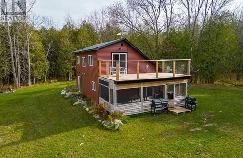 Grey Highlands Cottage | Cozy cottage on 25 acres of private land. Lots of space. Pet Friendly!