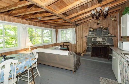 Magnetawan Cottage | Cozy cottage on Lake Cecebe. Tranquility above Muskoka at Rockwynn Cottages