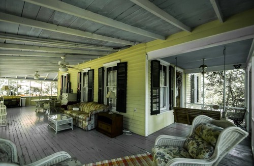Abita Springs House | Cozy Cottage with Guest House, Gazebo and Deck