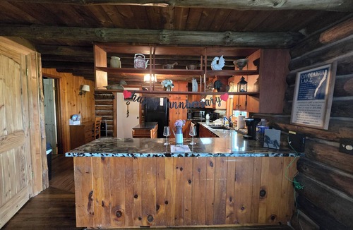 Rushville Cabin | Cozy Country Cabin near Canandaigua-HOT TUB-Beautiful Sunsets-Close to CMAC