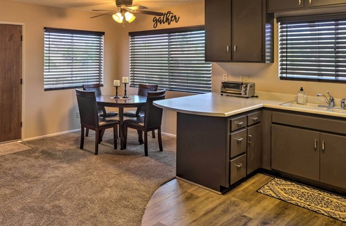 Bullhead City Apartment | Cozy Couple’s Casita: 2 Miles to Colorado River!