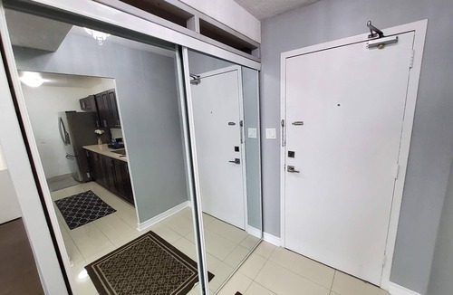 Humber Summit Condo | Cozy Delux 2BR + 2BTH in Toronto. Just 9mins from YYZ Airport.