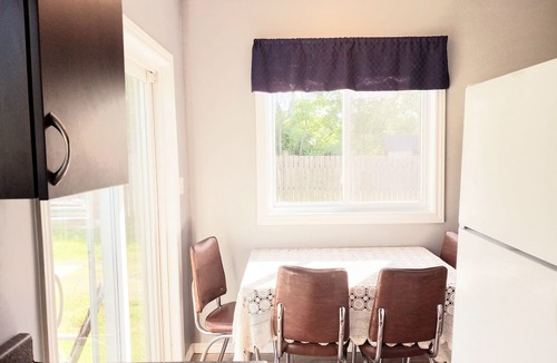 Howe Island Cottage | ♡Cozy Escape Farmhouse♡