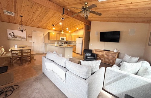 Overgaard Cabin | Cozy Family Cabin in Overgaard Pines w/ Fire Pit & EV Charger