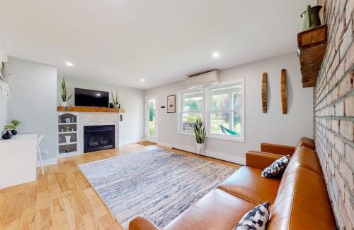 Town of Benton House | Cozy Family Home