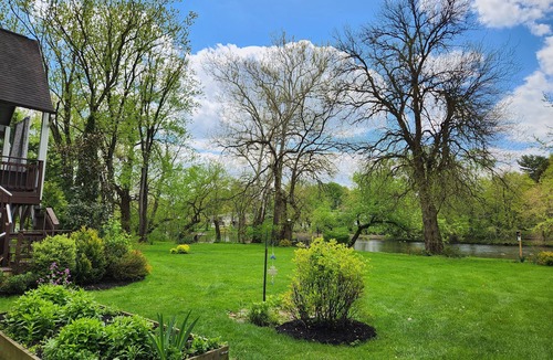 Mechanicsburg House | Cozy Family Sized Home, Nestled on the Creek