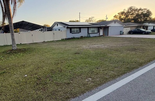 Cypress Gardens Apartment | Cozy Grand Room 1-bedroom apartment with WiFi, AC in charming Winter Haven