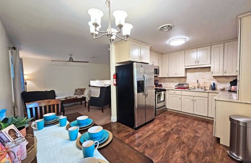 Park Forest Village House | Cozy Home 5 Mins From PSU Campus + Theater Room!