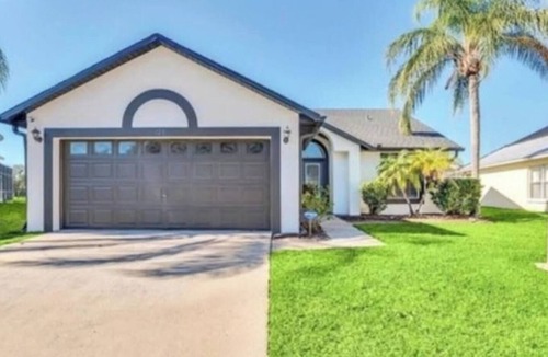 Bridgewater Crossing House | Cozy Lake view heated pool home
