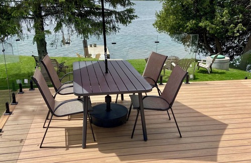 Kawartha Lakes Cottage | Cozy Lakeside Cottage on Lake Scugognn