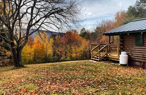 Pine Hill Cabin | Cozy Log Cabin in the Catskills Belleayre Ski Mountain