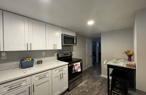 North Massapequa Apartment | Cozy New Apartment in North Massapequa