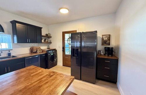 Port Matilda Apartment | Cozy Oasis Located 15 min from Penn State University